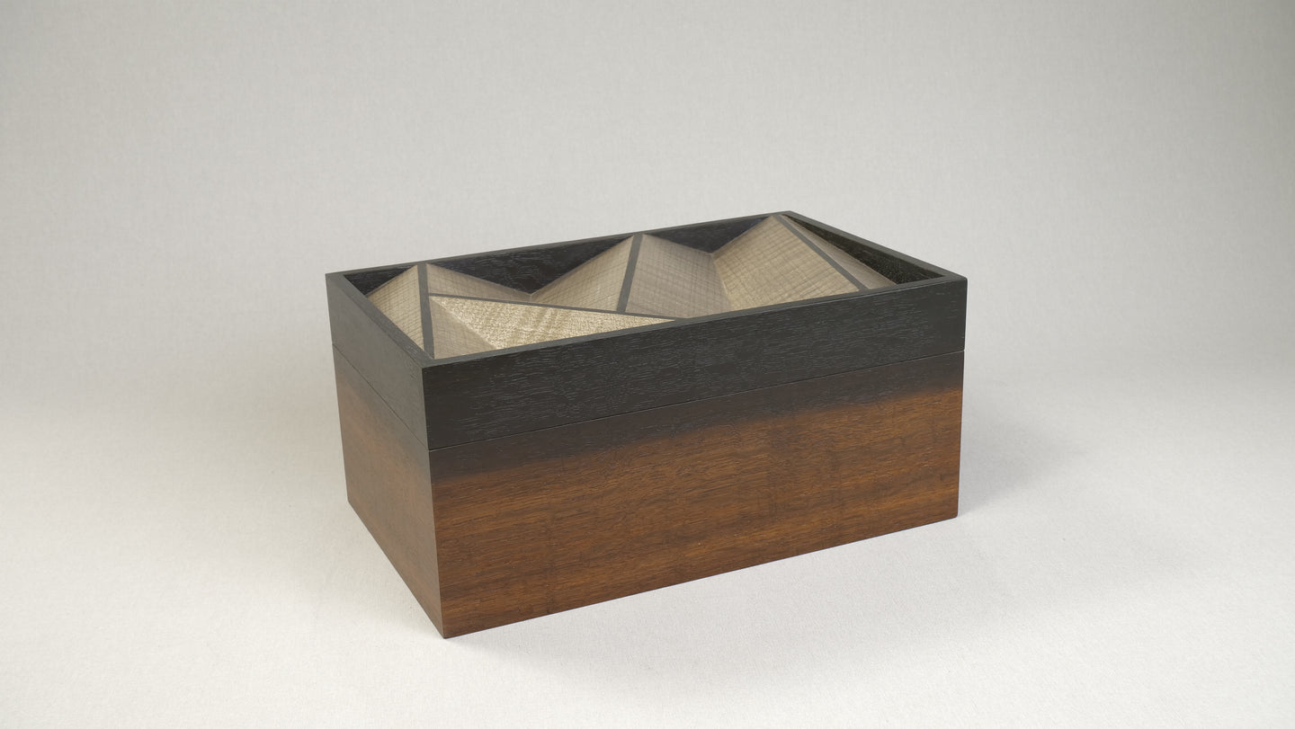 Yotei Cigar Box